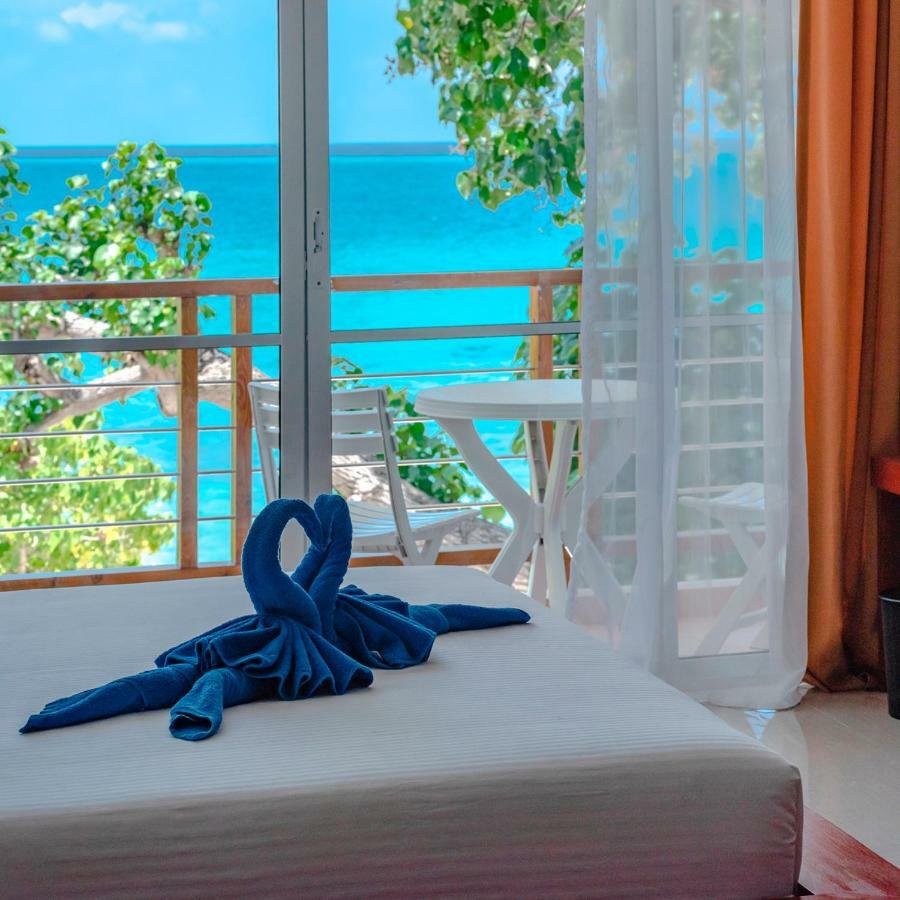 Athiri Beach Maldives Дигура Экстерьер фото